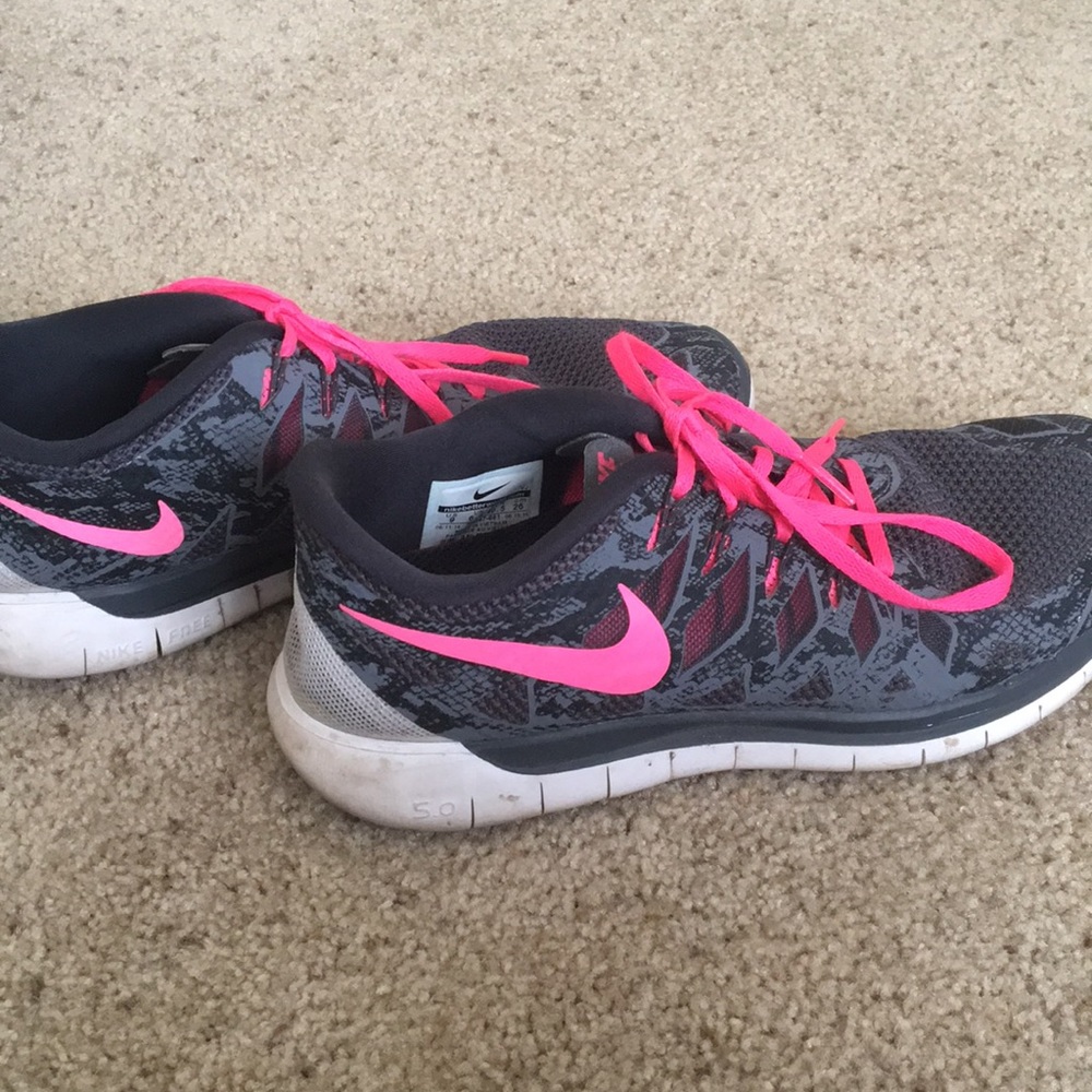 Women's Nike Free Tennis Shoes